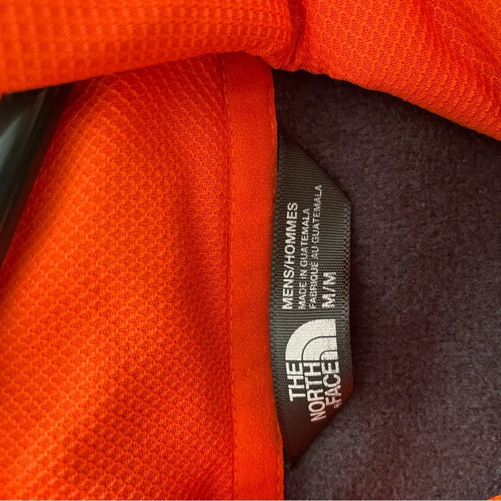 The North Face Mountain Athletics Hoodie‎ Medium